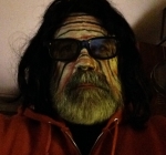 EW, Halloween